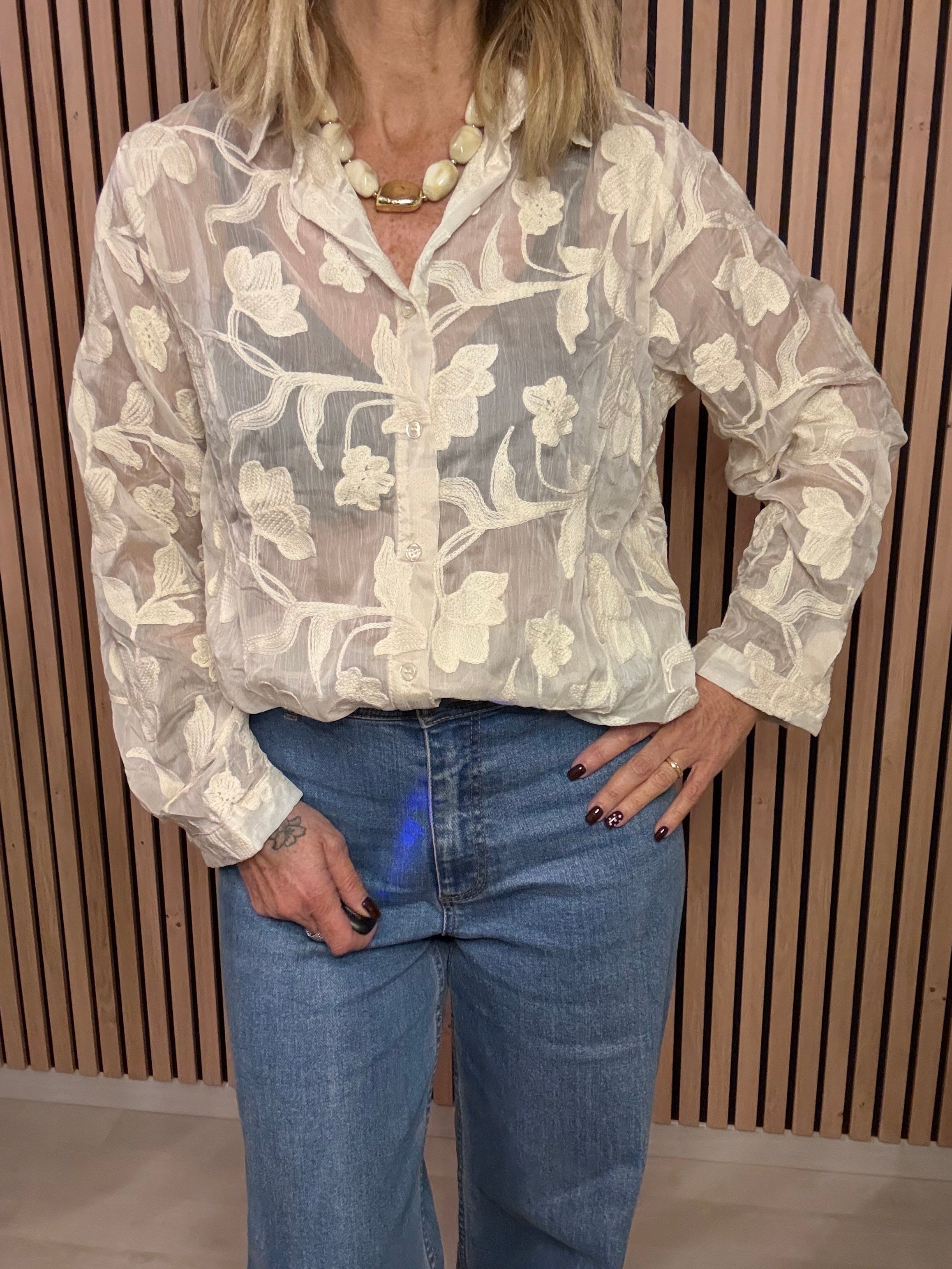 Chemisier à broderies