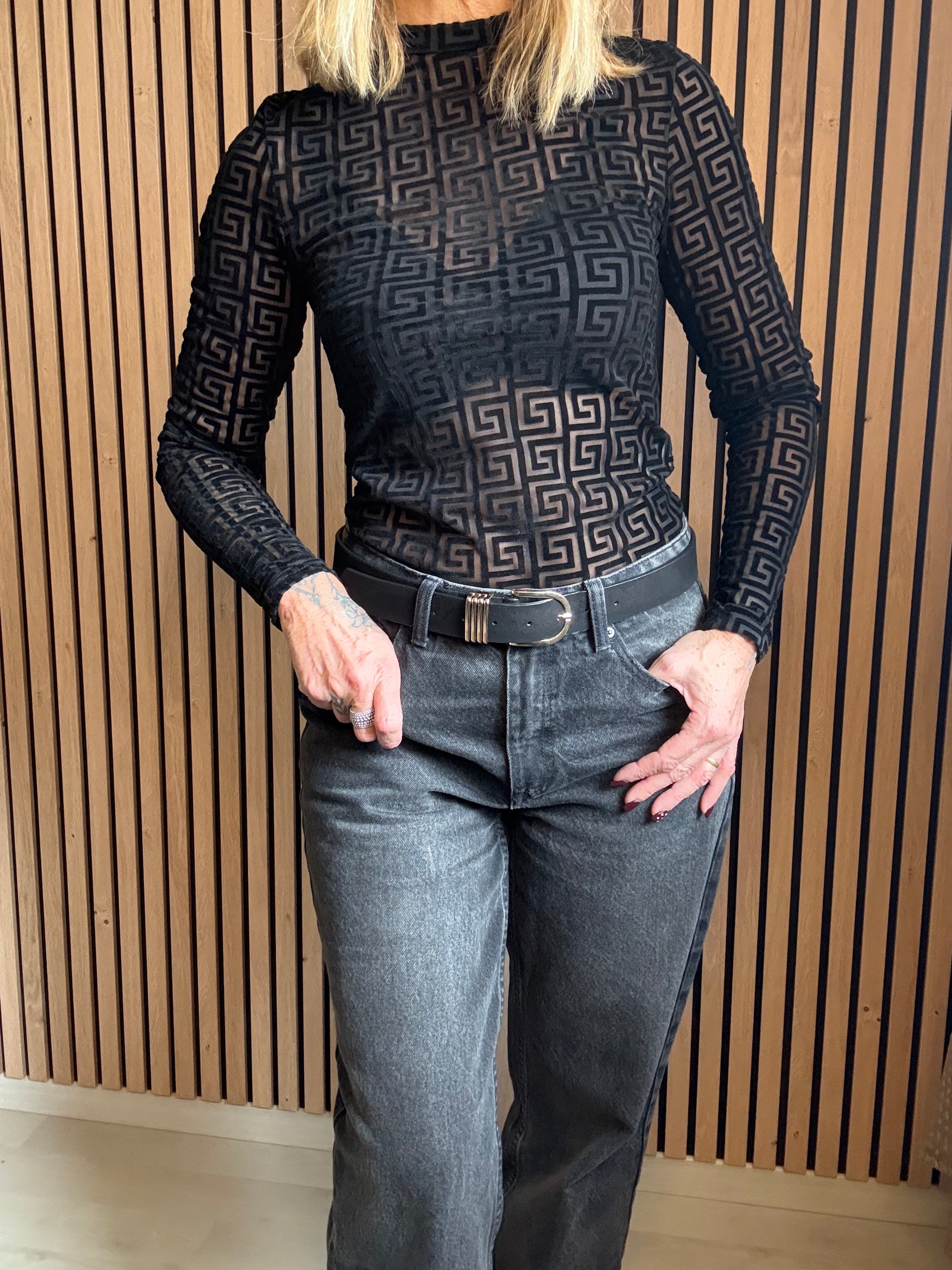 Body motifs grands carreaux