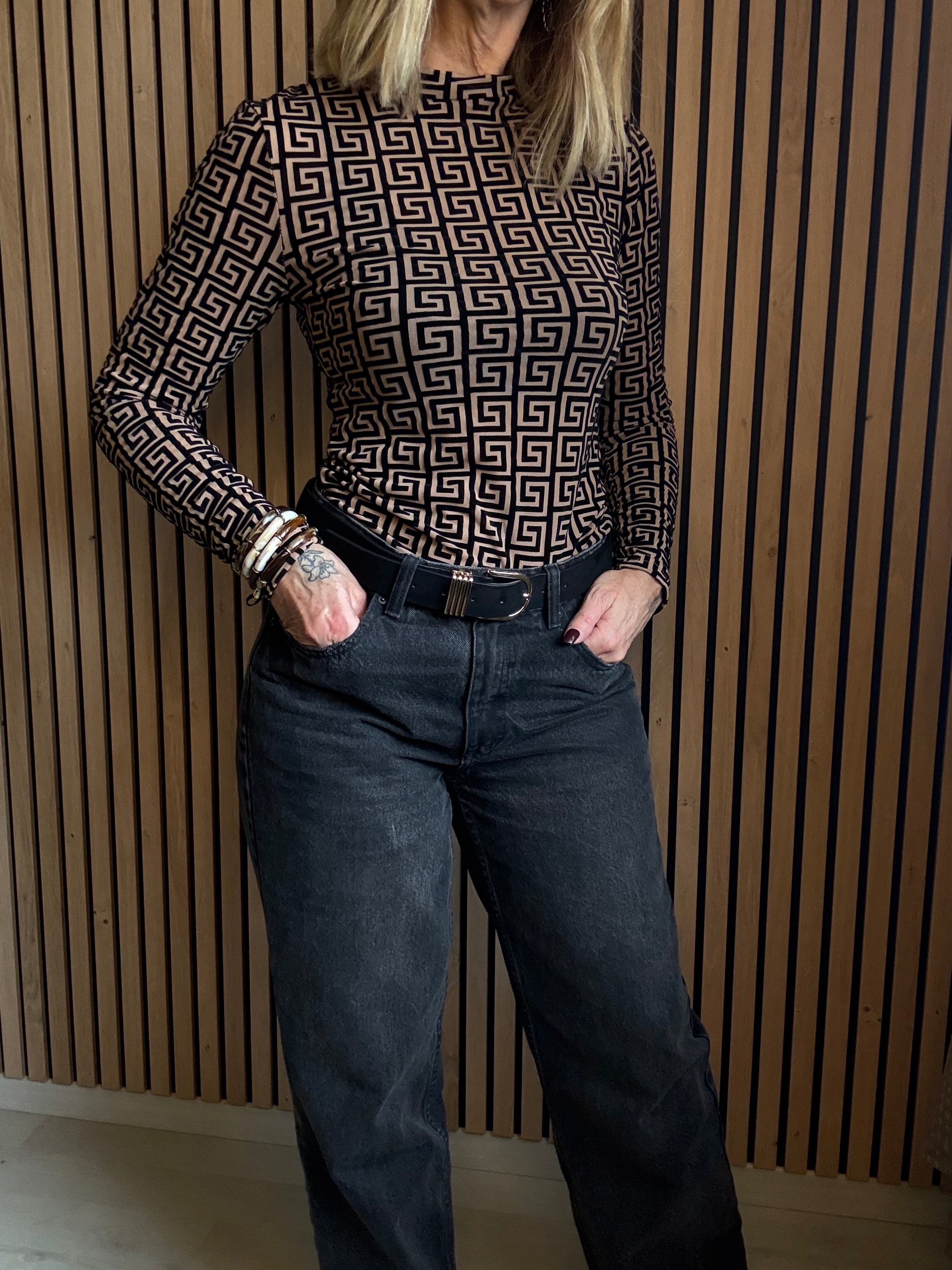 Body motifs grands carreaux