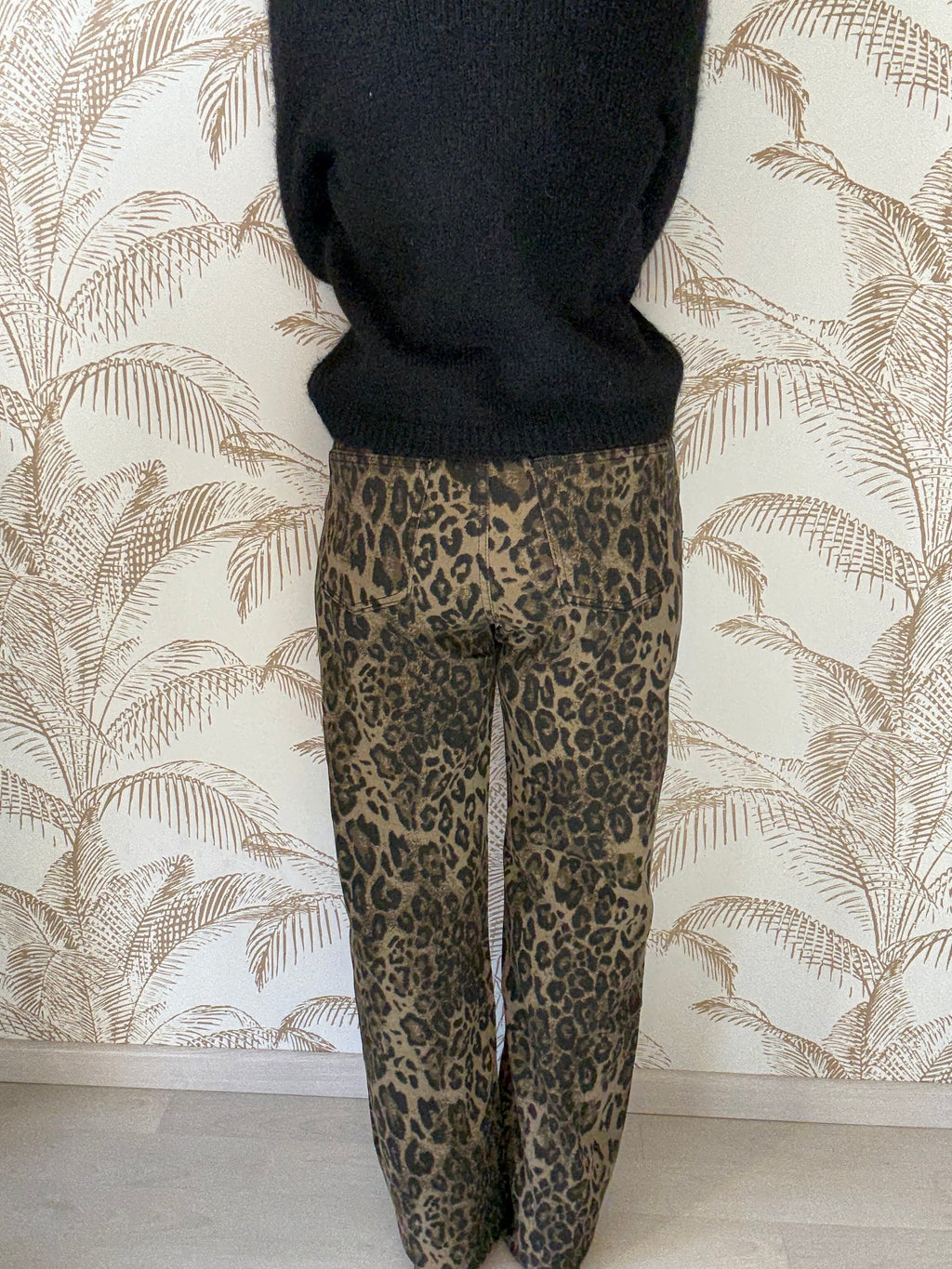 Jean "Léopard" fermeture croisée