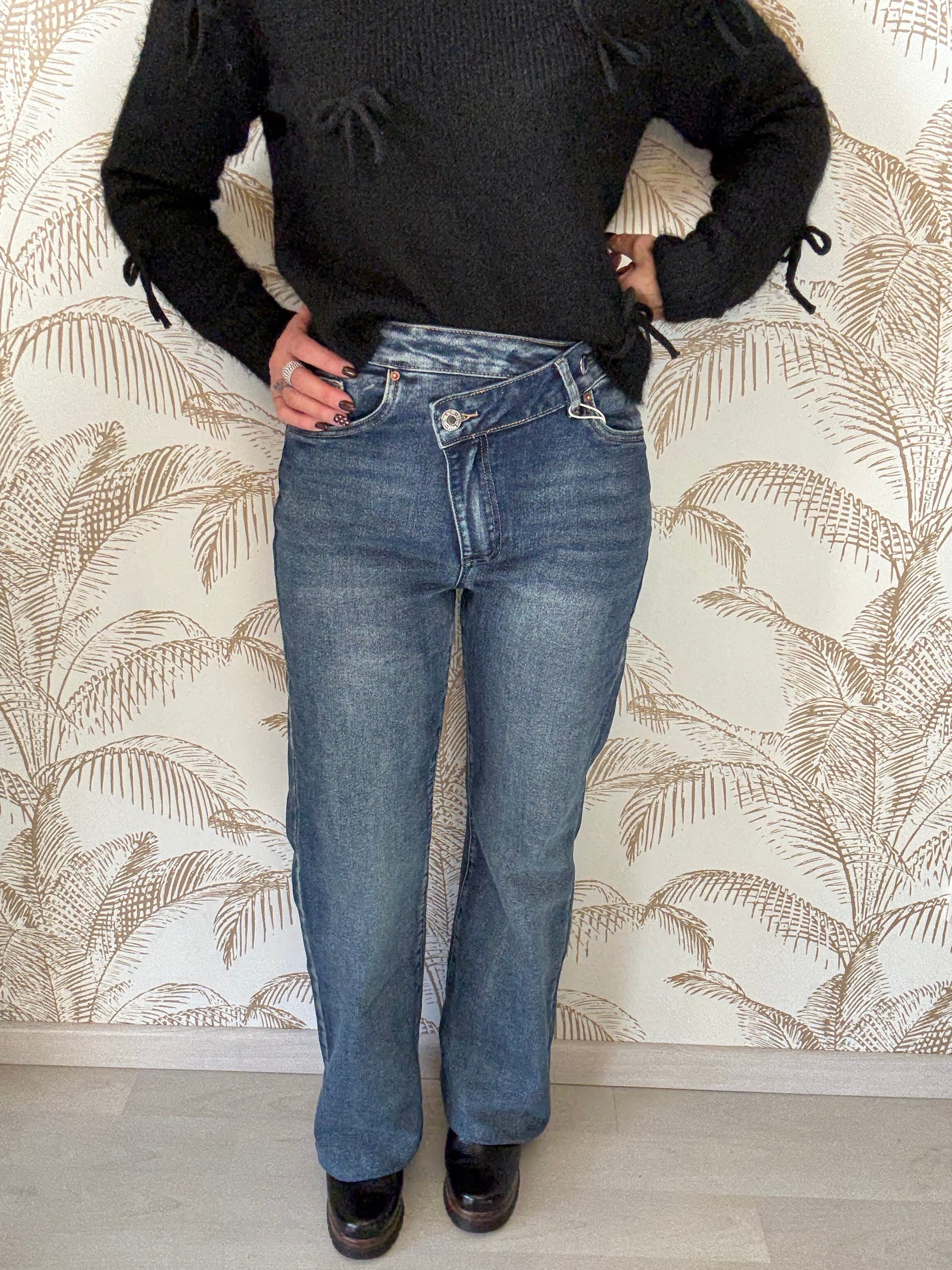 Jean bleu fermeture croisée